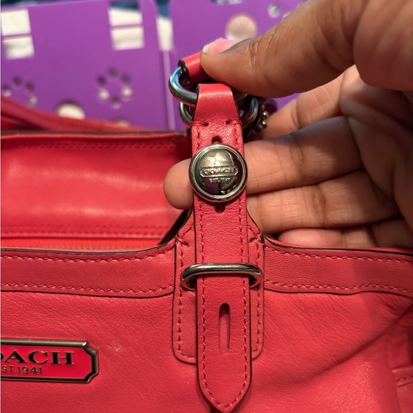 Coach Medium Leather Shoulder Bag. Pink/bright coral - Picture 7 of 16